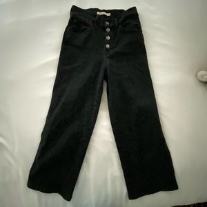 High Waisted Levi Cropped Wide Leg Jeans